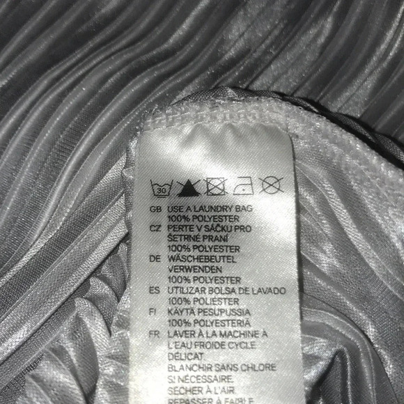 H&M shimmering pleated spaghetti strap tank top NEW size S - Picture 4 of 6